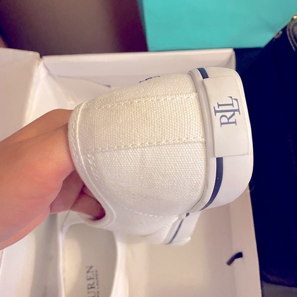 Ralph Lauren size 8 Slip on white shoes - Picture 4 of 7